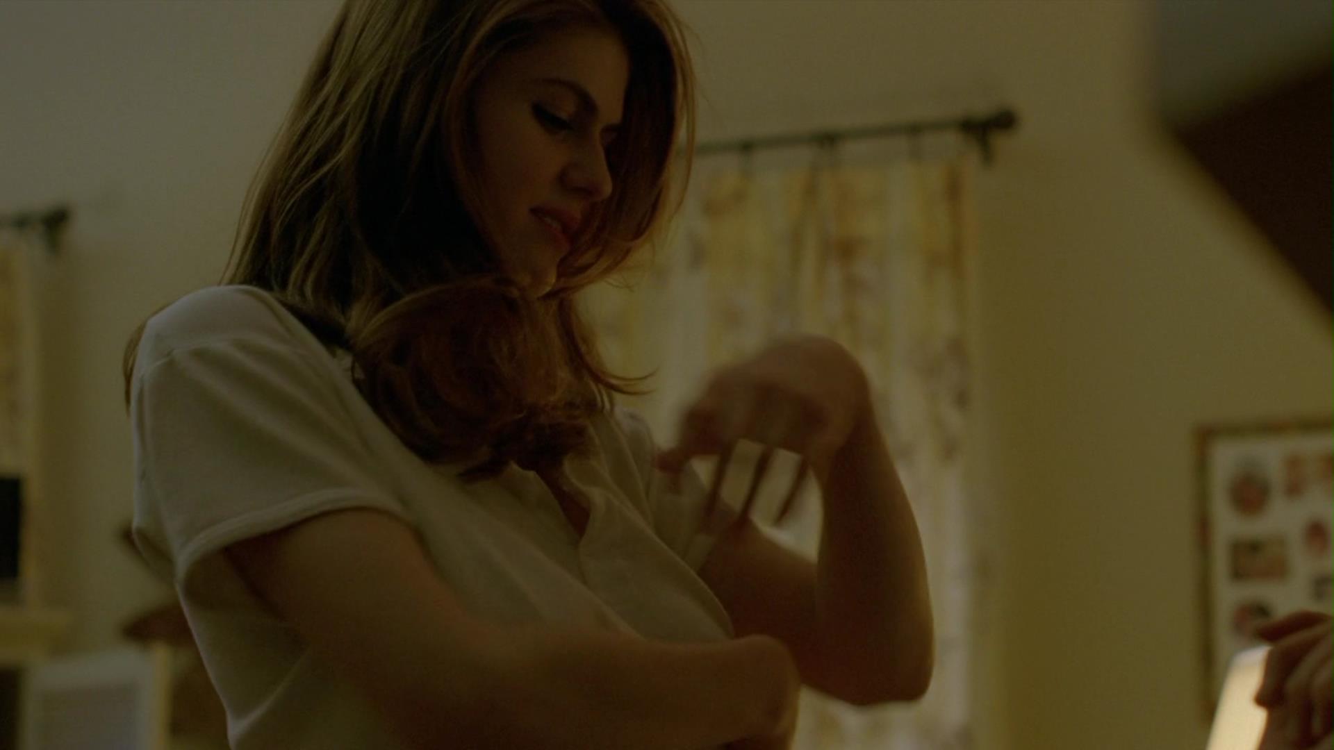 Alexandra daddario true detective photos