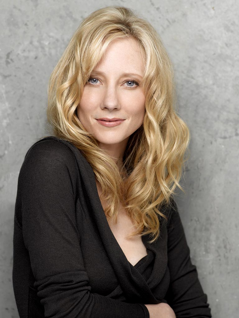 Digitalminx.com - Actresses - Anne Heche.