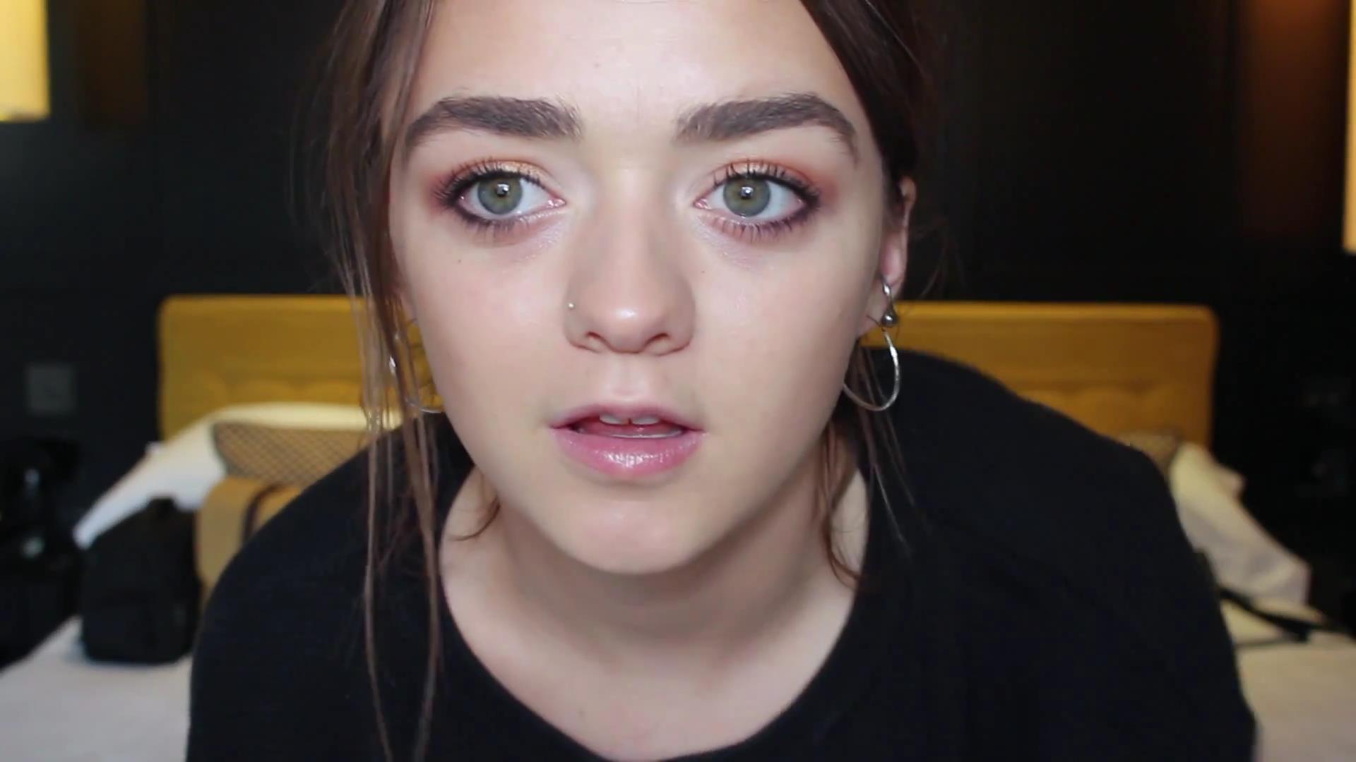 Index of /photos/actresses/w/williams_maisie - DaftSex HD. 